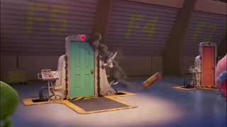 سریال هیولاها در محل کار قسمت پایانی ( دوبله + سانسور)