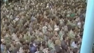 فیلم عزاداری رزمندگان اسلام در محضر امام خمینی (ره) در ایام فاطمیه