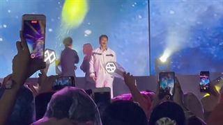 فنکم اجرای جدید آهنگ Serenity از شیومین در فستیوال BEYOU2 THE WORLD WILL CARE in Philippines 2022 روز اول