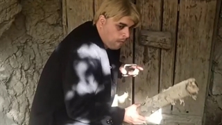 ارمیس بازیگر تئاتر و سینما