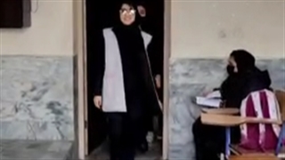 بهترین نمایشگاه مد و فشن در یک دبیرستان دخترانه