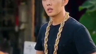 ملکه موتور سیکلتم!