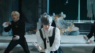 WayV 威神V 'Phantom' MV