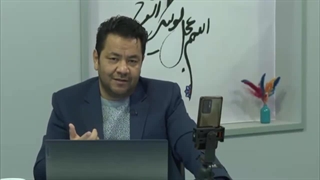 همه صحابه مومن کامل - عادل و بهشتی و معیار حق هستند و حق انقاد به اونها رو ندارید