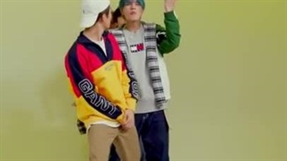 NCT U 엔시티 유 ’90’s Love’ N.C.T. Costume Dance (Vertical Ver.)