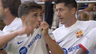 گل اول بارسلونا به ویارئال (توسط گاوی)