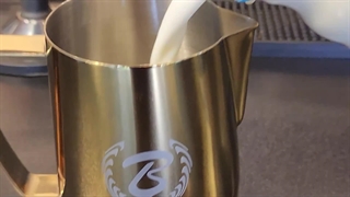 آموزش فوم گیری شیر از کافی پارس