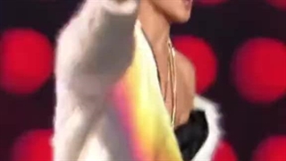 But he's so so attractive