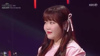 اخبار: ویدیوی از خوانندگی لی سونگ کیونگ، دو شب گذشته در یکی از برنامه‌های شبکه KBS