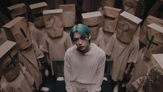 Social path_stray kids feat Lisa