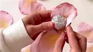 گل با دستمال