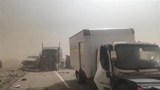 تصاویر آخر الزمانی از طوفان گرد و غبار در آمریکا