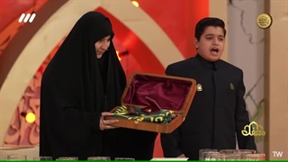 مداحی و هدیه امیرحسین باقری به خانم زینب تاش از ترکیه - برنامه قرآنی محفل